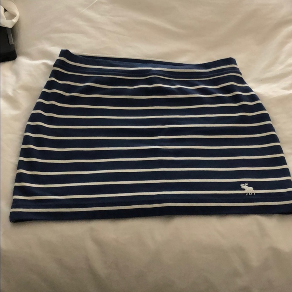 NEW Abercrombie & Fitch skirt